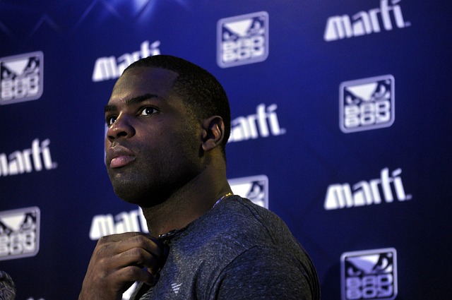 易最终达成 易最终达成